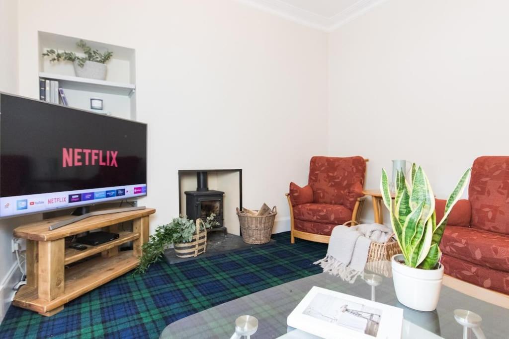 Rossmay House - 4 Bedroom Scottish Villa With Waterfront / Mountain Views Arrochar Exterior foto